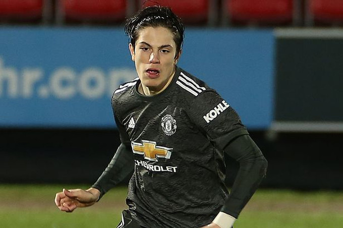 Garnacho at MU youth in 2021