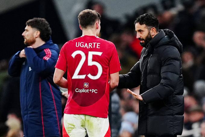 Ugarte is not the ideal midfielder of Amorim