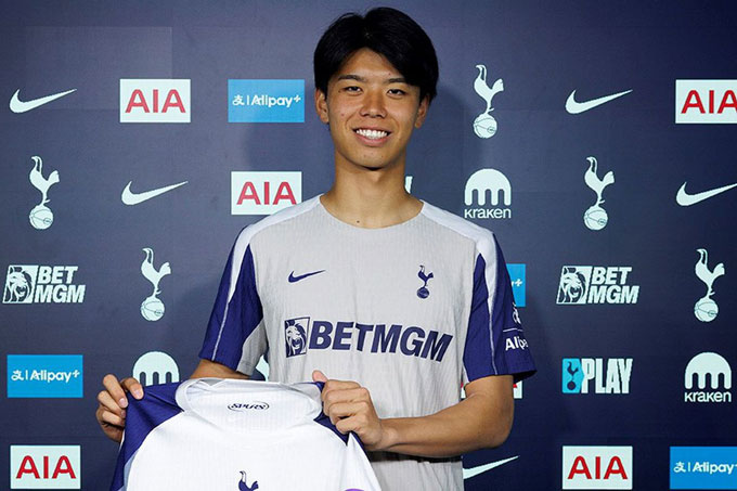 Takai landed Tottenham