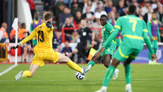 Diarra scored to help Senegal won him 3-1 right on the opponent's field