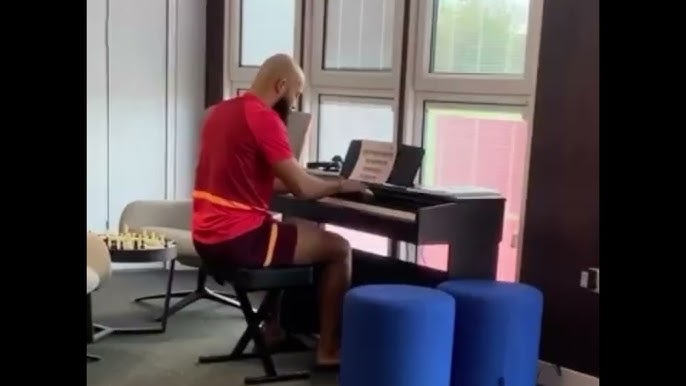 Mbeumo always likes to hide in a corner with the piano