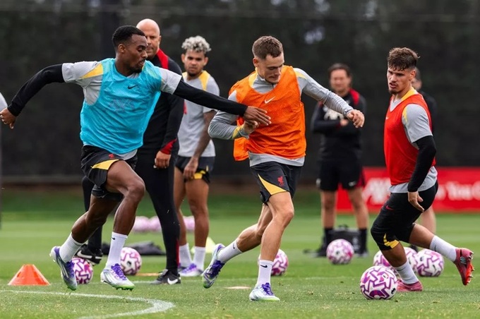 Wirtz (middle) shows very good integration with the new environment