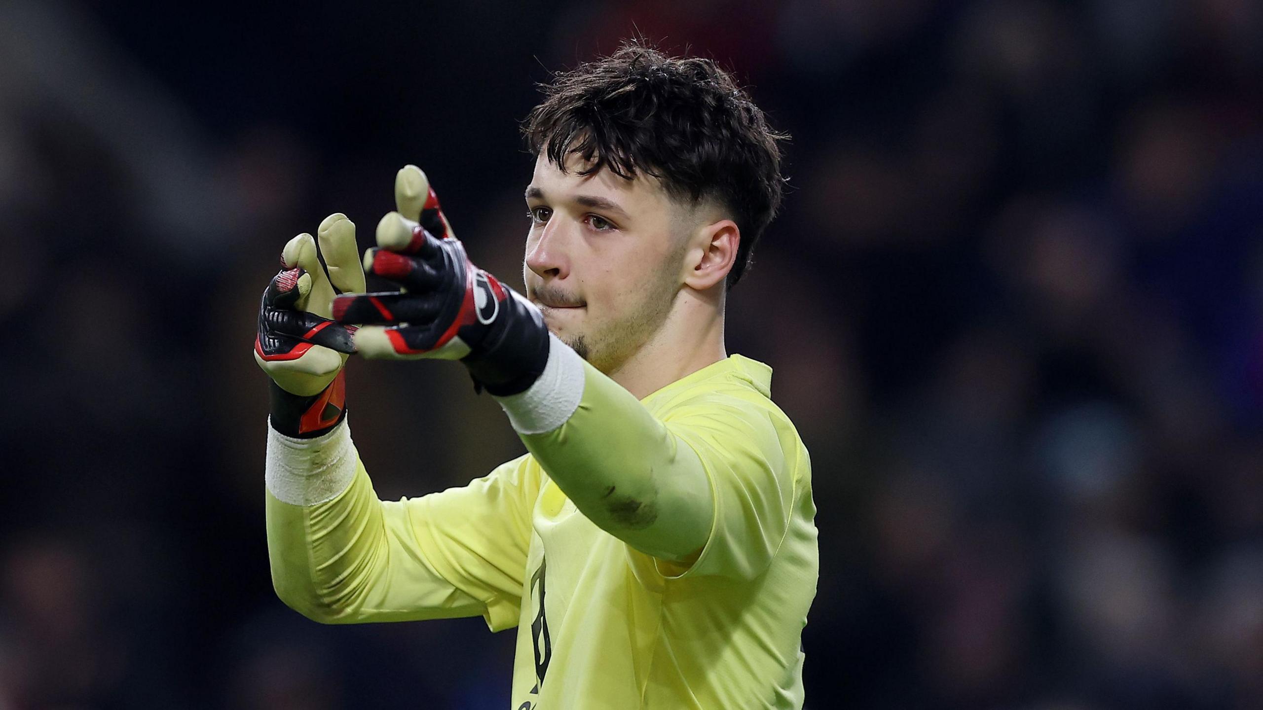 Trafford only conceded 16 goals in the previous season and kept a clean sheet 30 matches, the best performance in the Championship