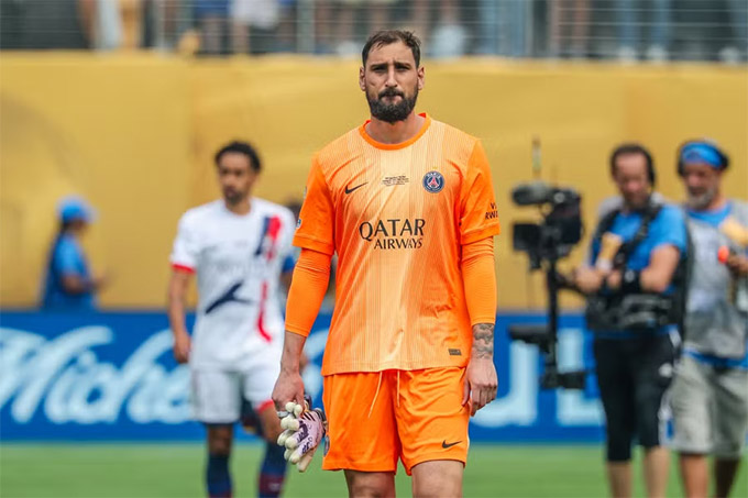 Donna is not satisfied with the terms of PSG's extension