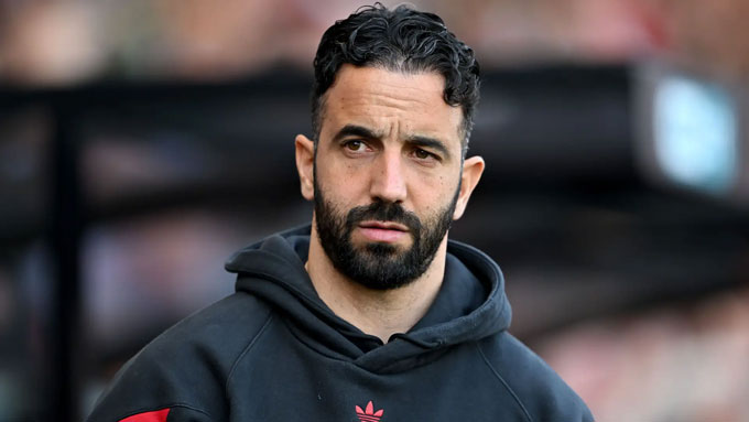 Amorim admits MU may not buy more strikers