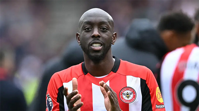Newcastle is determined to recruit Younge Wissa to replace Isak