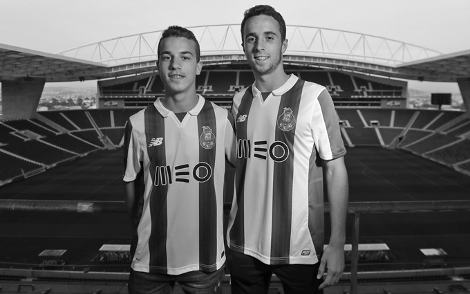Diogo Jota (right) and younger brother Andrre (left) both died in the car accident
