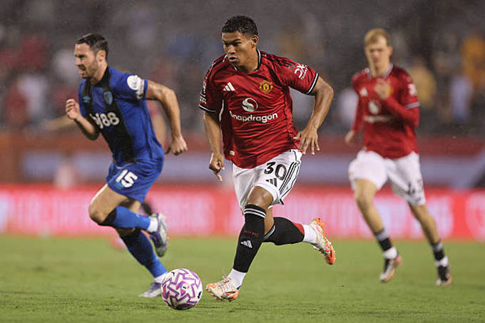 Leon is still playing well at MU and can completely develop