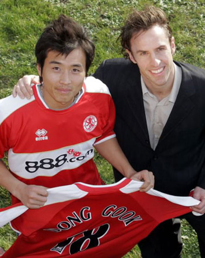 Lee Dong-Gook moved from Pohang Steelers to Middlesbrough in January 2007