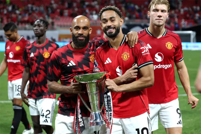 Mbeumo has the first title with MU