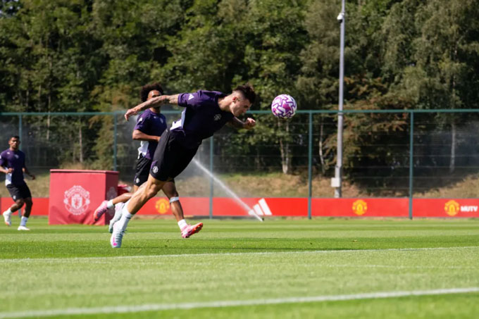 Sesko will bring many solutions to MU's crosses