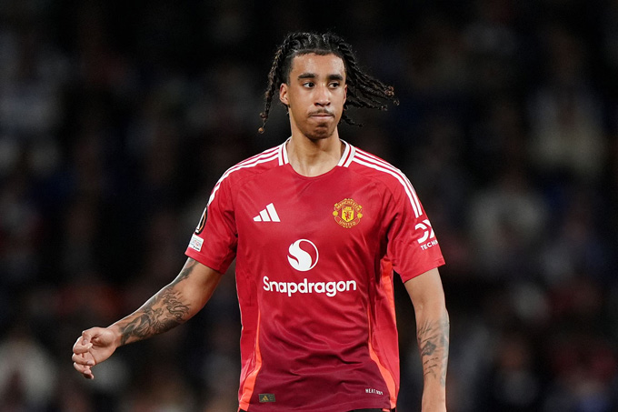 Yoro certainly kicked before Arsenal