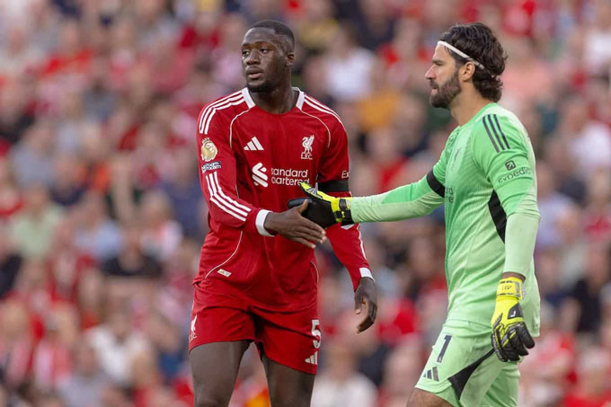 Liverpool's defense is showing an alarming discharge