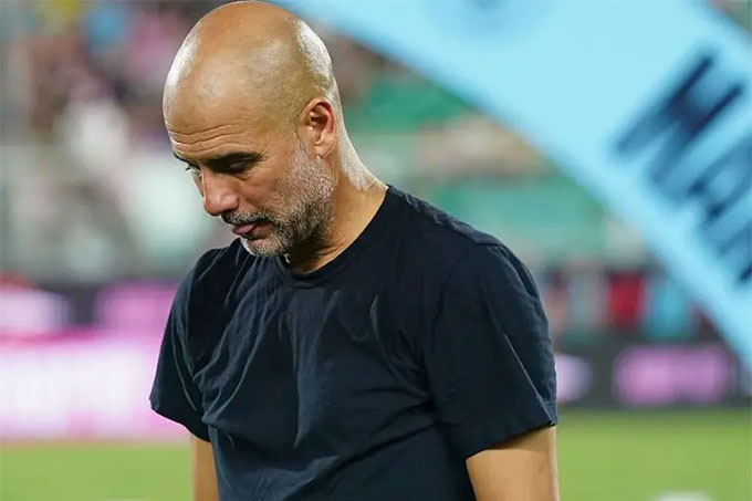 Pep is still not satisfied when there are too many Man City players to sit on the bench