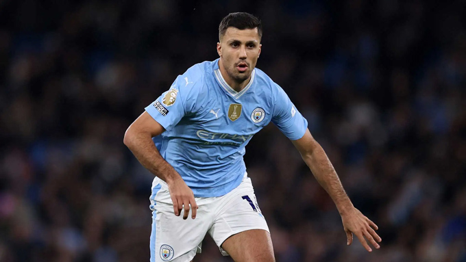 Rodri in Man City shirt